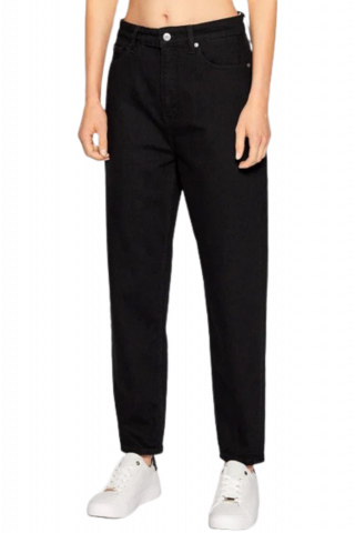 CALVIN KLEIN MOM JEAN 1BY