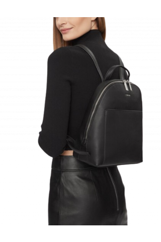 CALVIN KLEIN MUST DOME BACKPACK - BLACK - BEH