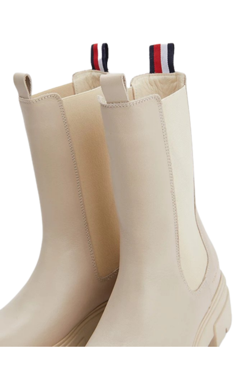 TOMMY HILFIGER MONOCHROMATIC CHELSEA BOOT ACI