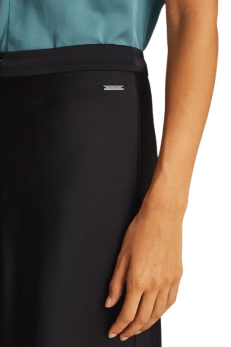 CALVIN KLEIN TECH SATIN FLARE MIDI SKIRT BLACK - 357432