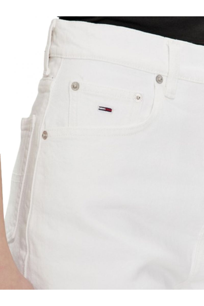 TOMMY HILFIGER - MOM UH SHORT BH6192 - WHITE_1CE