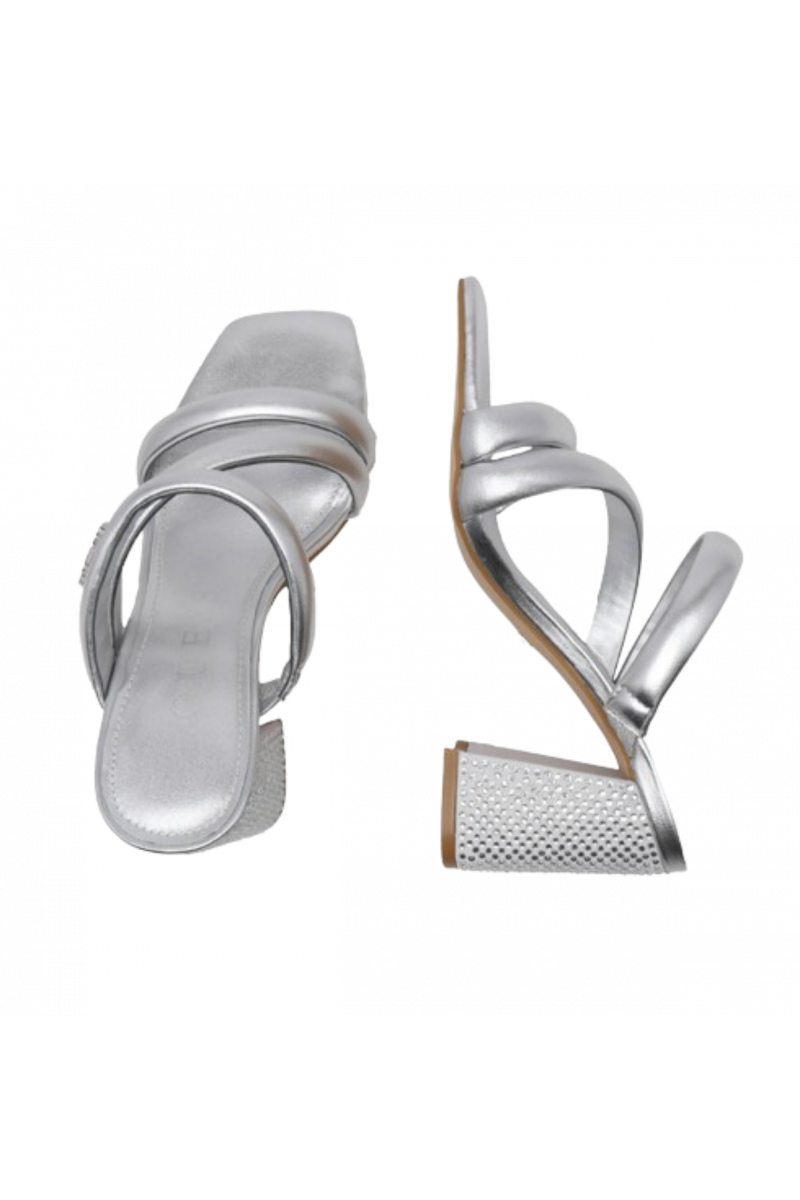 GUESS -  GANAE SHOES SILVER